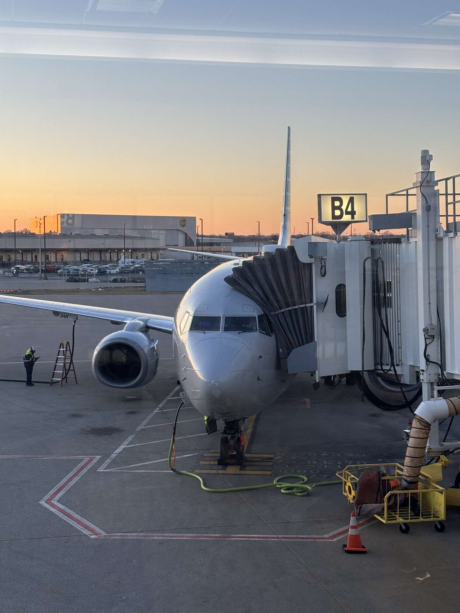 American Airlines Domestic First Class: SDF to DFW on the Boeing 737-800